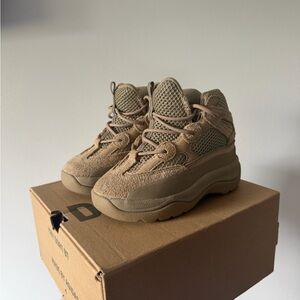 Yeezy Tan Boots